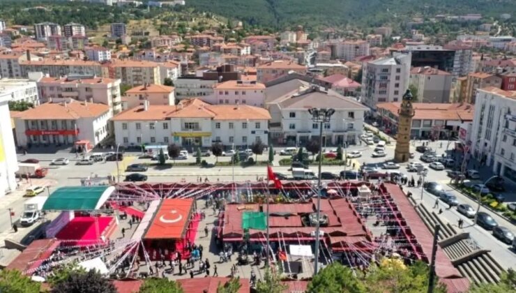 Yozgat’ta İşyurtları Ürün ve El Sanatları Fuarı Yoğun İlgi Gördü